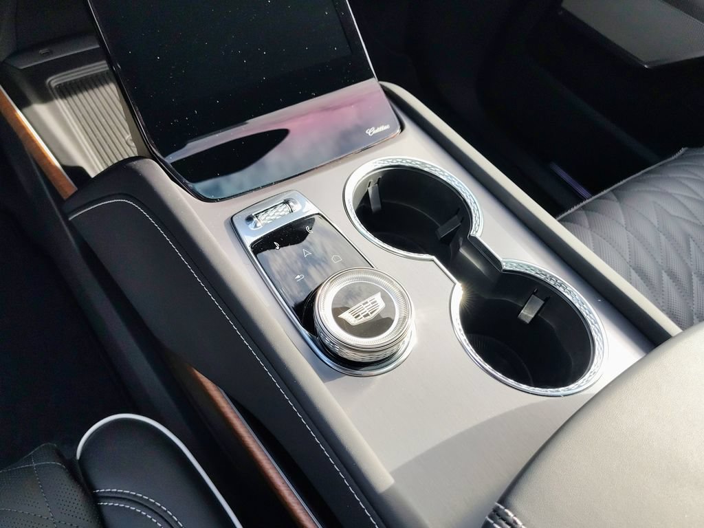 New 2027 Cadillac Vistiq Premium Luxury AWD/4WD image 25