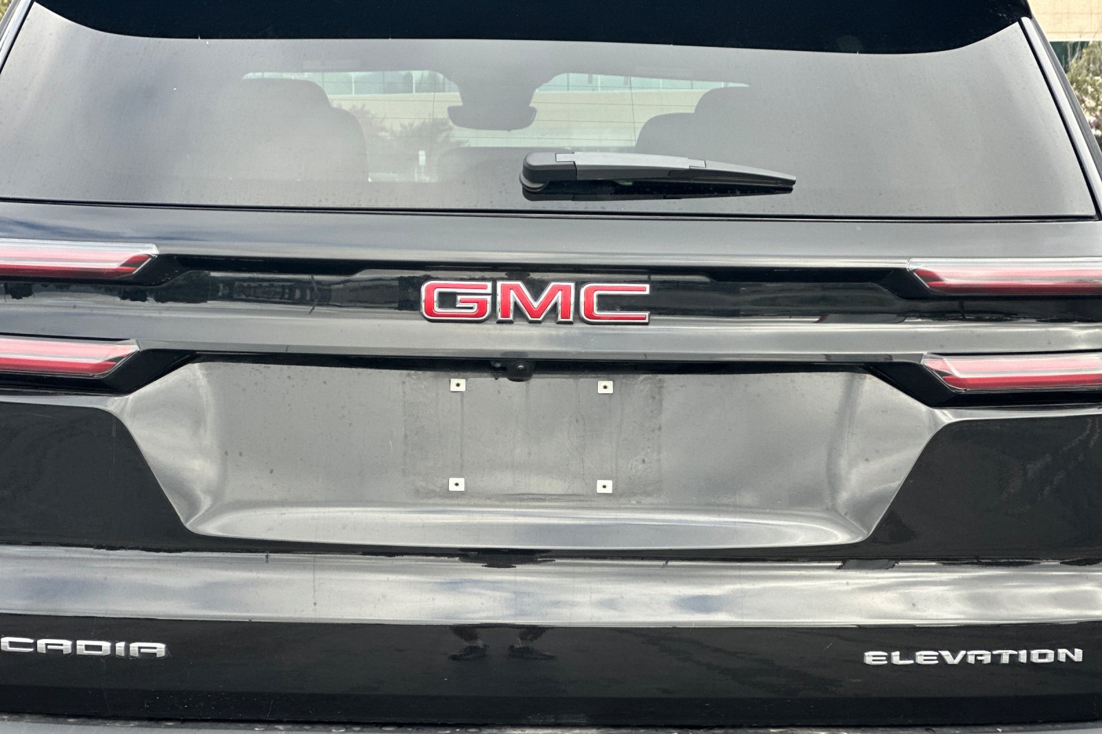 Used 2026 GMC Acadia Elevation w/ Elevation Premium Package FWD image 50