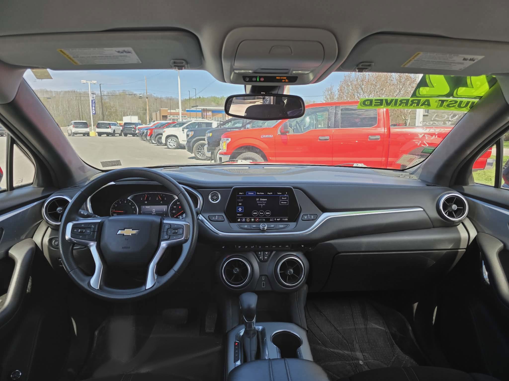 Used 2022 Chevrolet Blazer LT AWD/4WD image 13