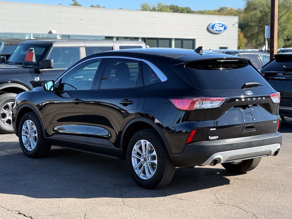 Used 2022 Ford Escape SE w/ Cold Weather Package AWD/4WD image 33