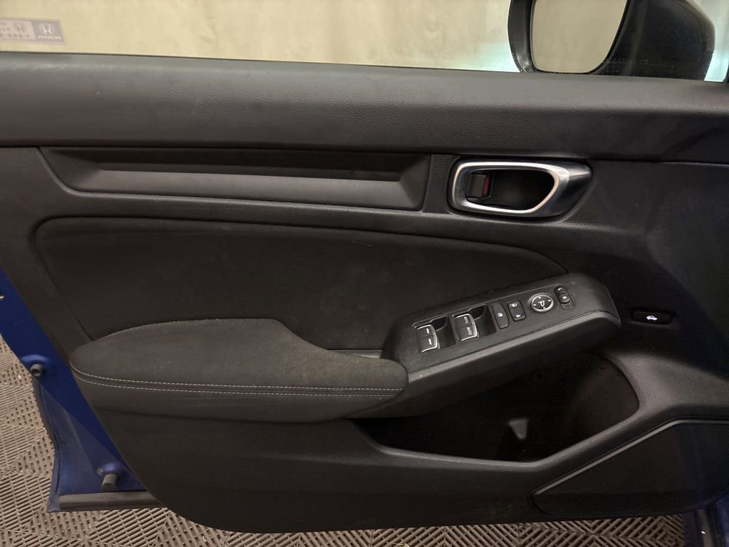 Used 2022 Honda Civic Sport image 9