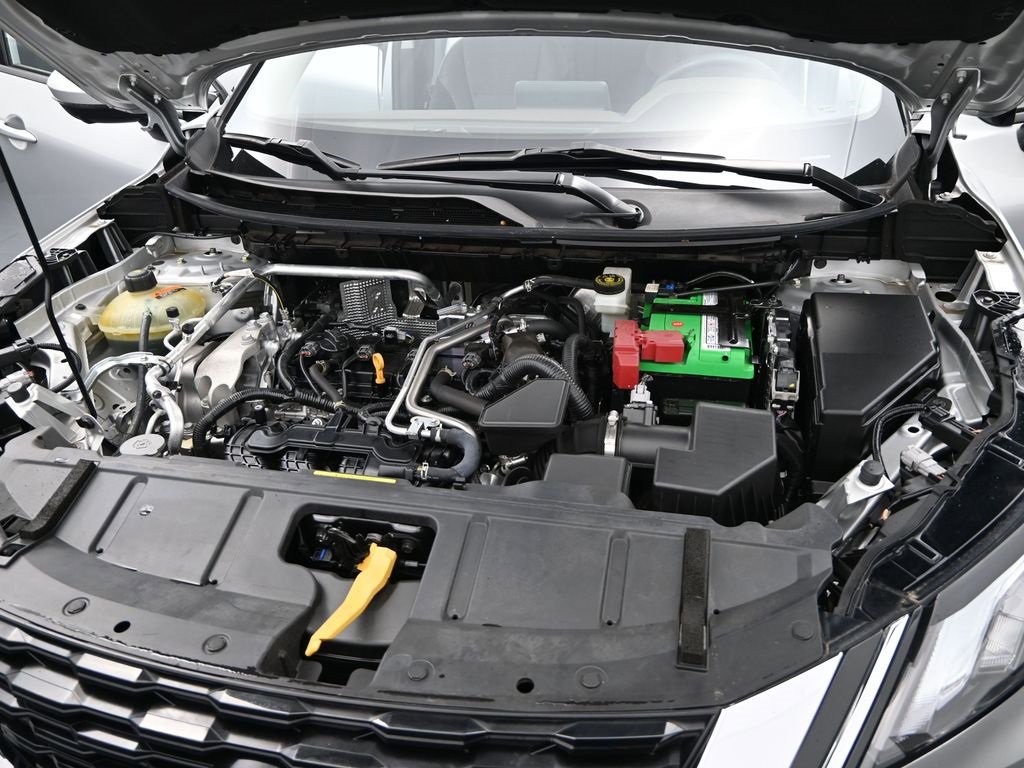 Used 2021 Nissan Rogue SV image 22