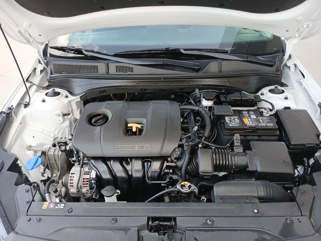 Used 2024 Kia Forte LXS image 31