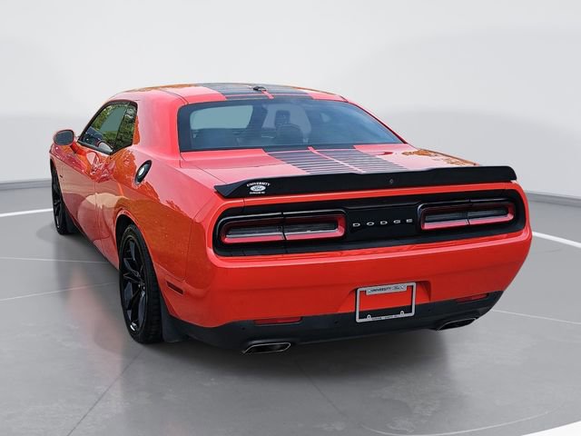 Used 2017 Dodge Challenger R/T w/ Blacktop Package image 5