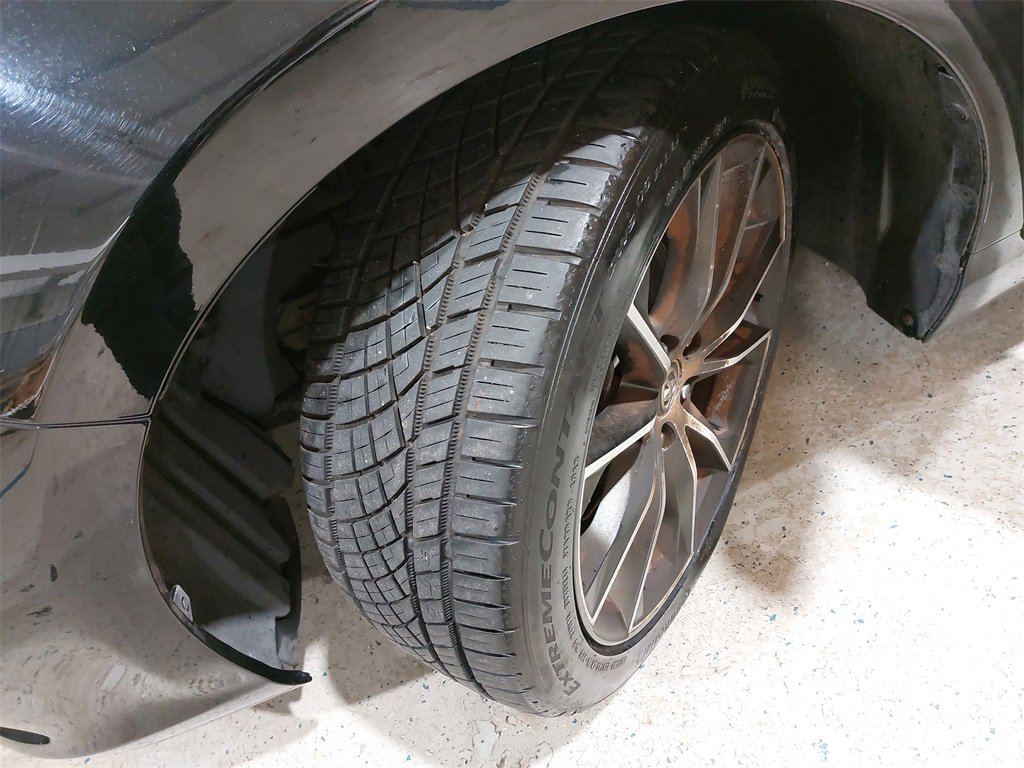 Used 2015 Toyota Camry XSE w/ Moonroof Package image 30