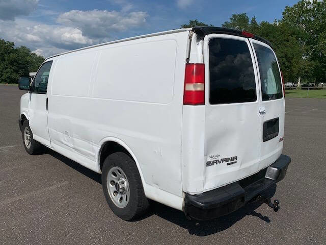 Used 2014 GMC Savana 1500 image 7