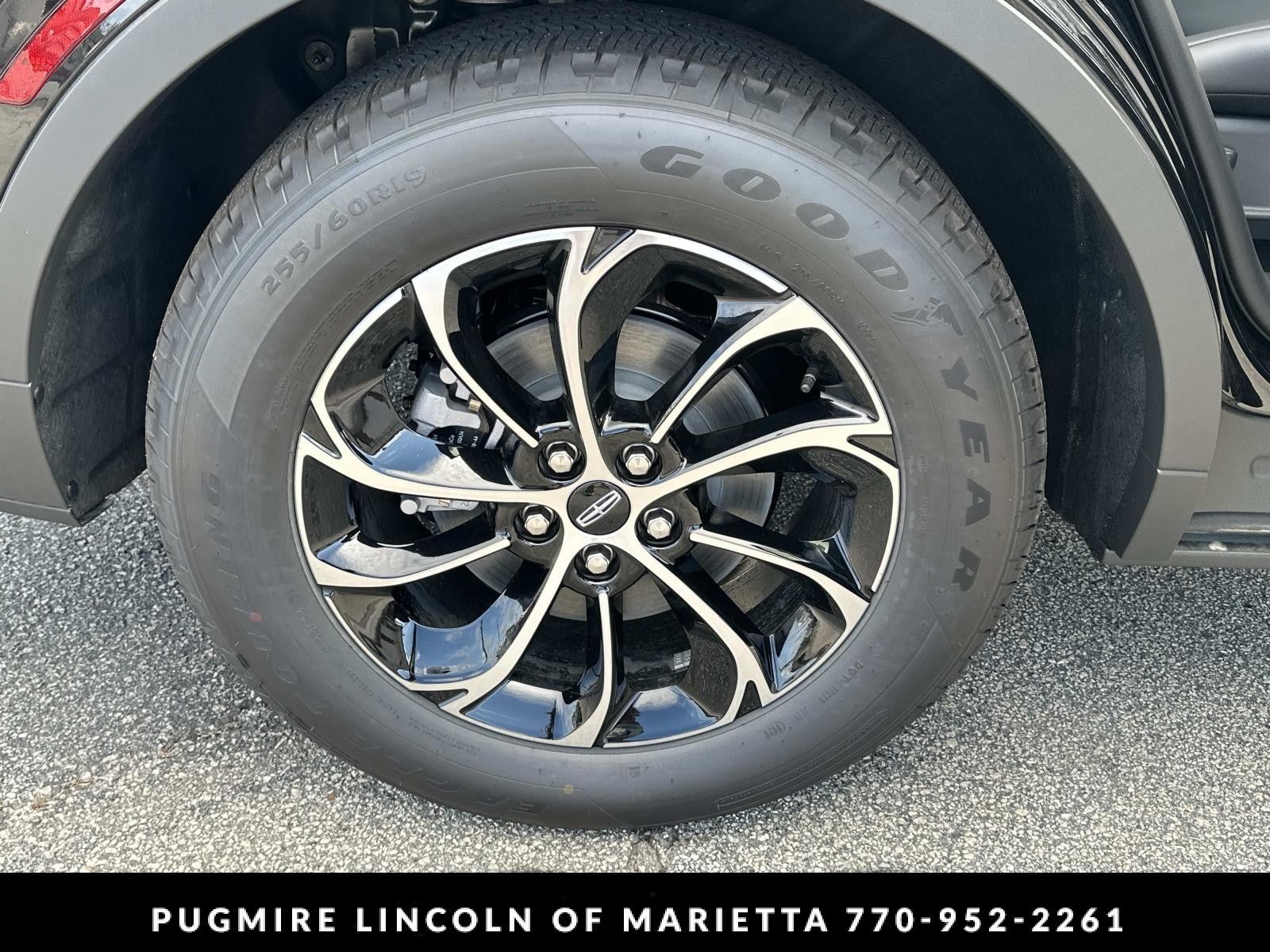 New 2026 Lincoln Nautilus Premier w/ Equipment Group 102A AWD/4WD image 17