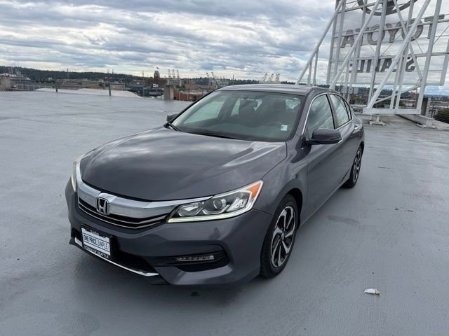 Used 2017 Honda Accord EX image 3