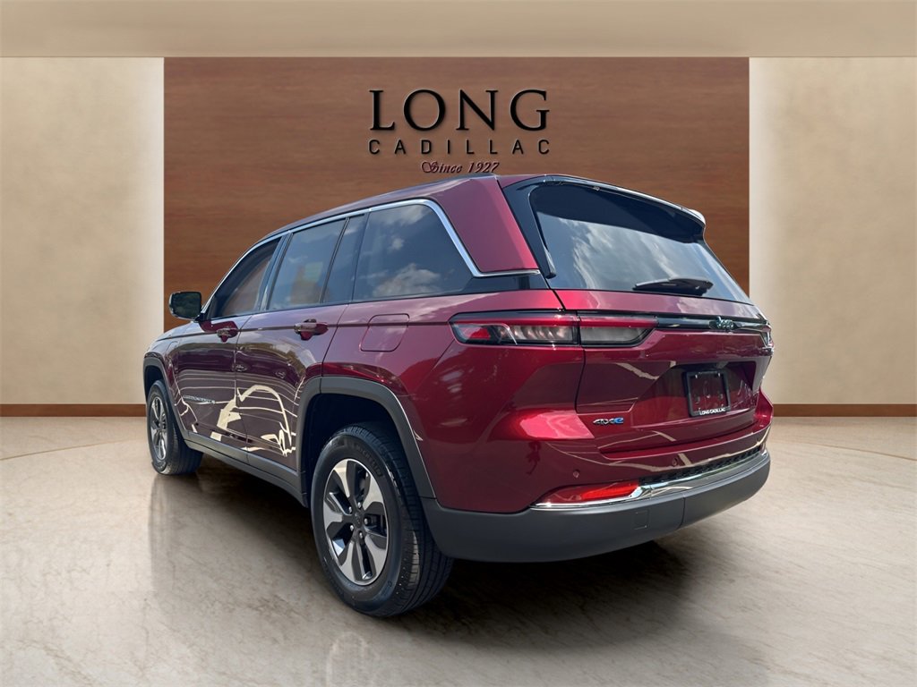 Used 2022 Jeep Grand Cherokee Limited 4xe image 3