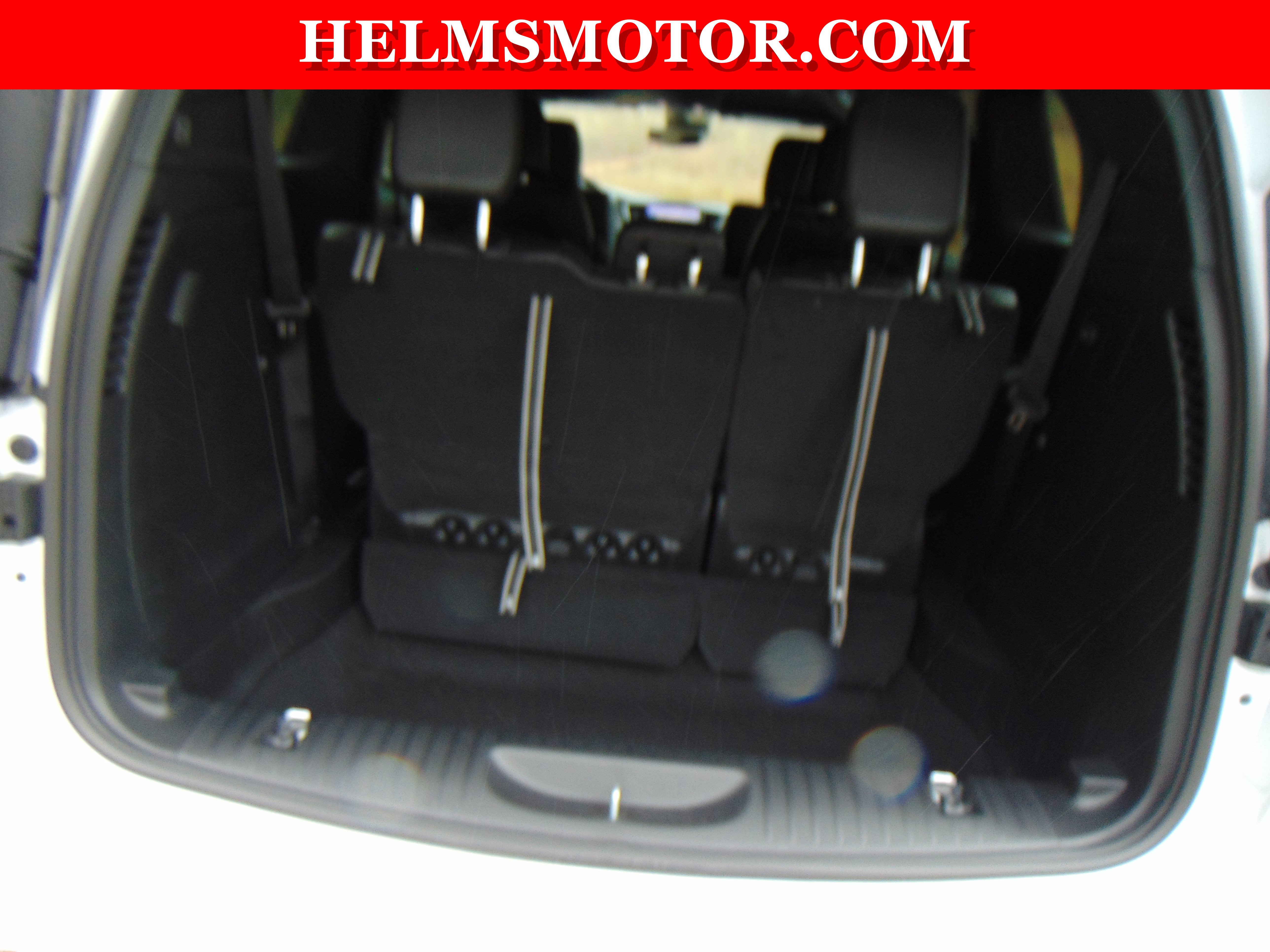 New 2026 Chrysler Pacifica Select w/ S Appearance Package image 36