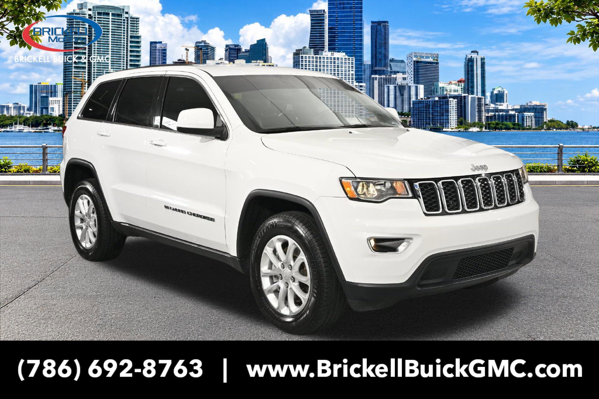 Used 2022 Jeep Grand Cherokee Laredo X AWD/4WD image 7