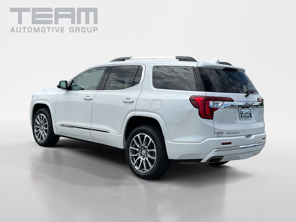 Used 2023 GMC Acadia Denali w/ Denali Ultimate Package FWD image 5