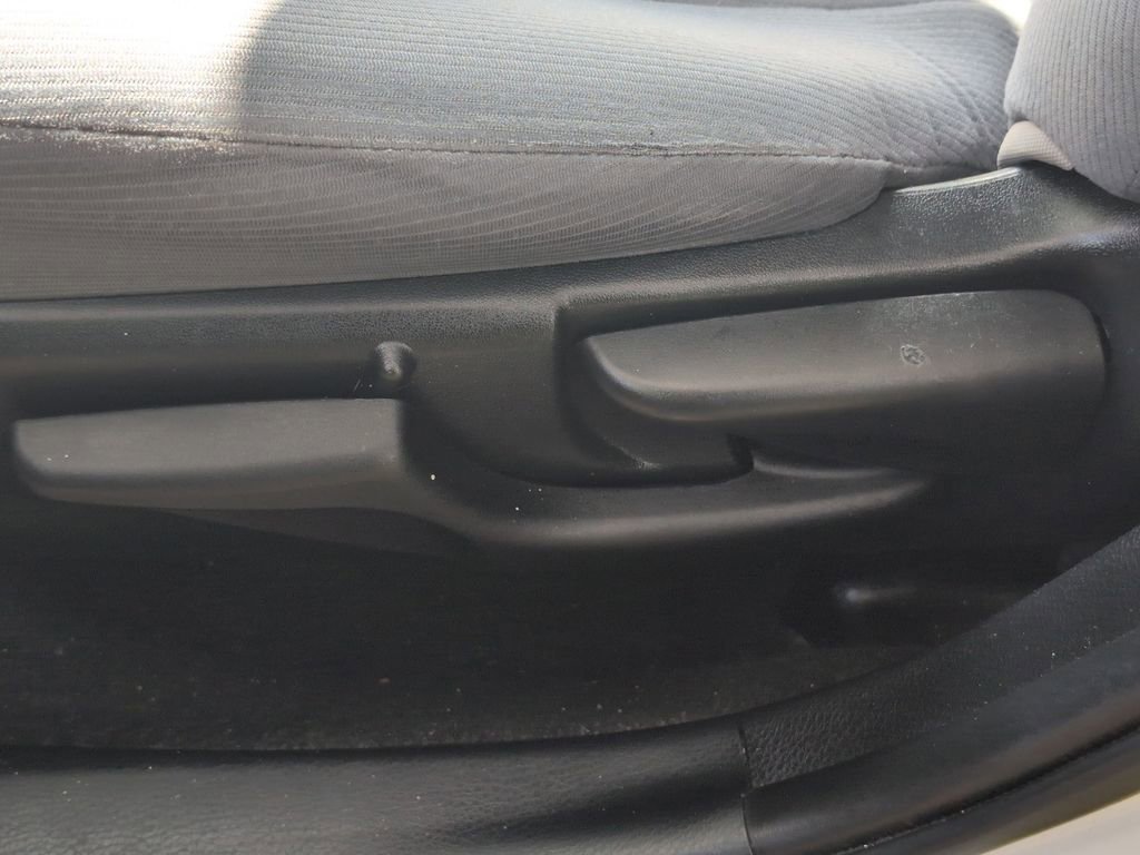 Used 2016 Toyota Corolla S image 12