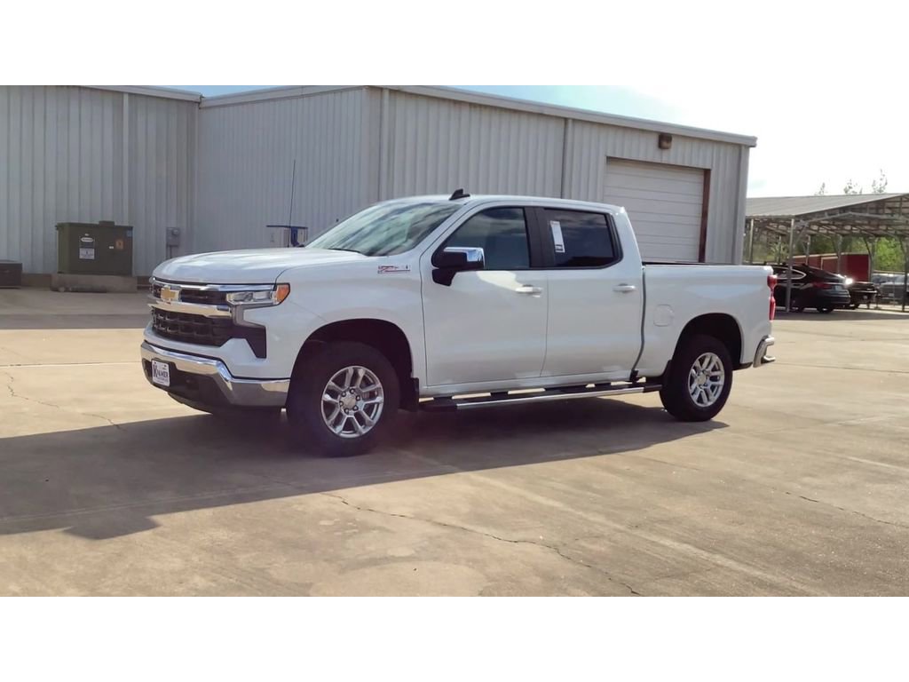 New 2026 Chevrolet Silverado 1500 LT w/ Z71 Off-Road Package AWD/4WD image 4