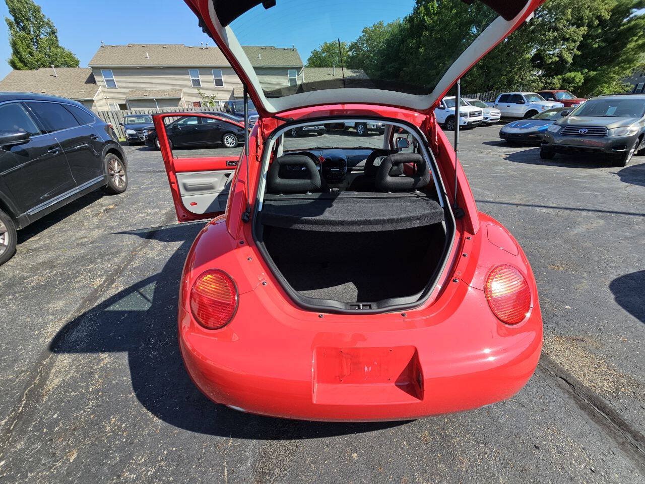 Used 1998 Volkswagen Beetle Coupe FWD image 18