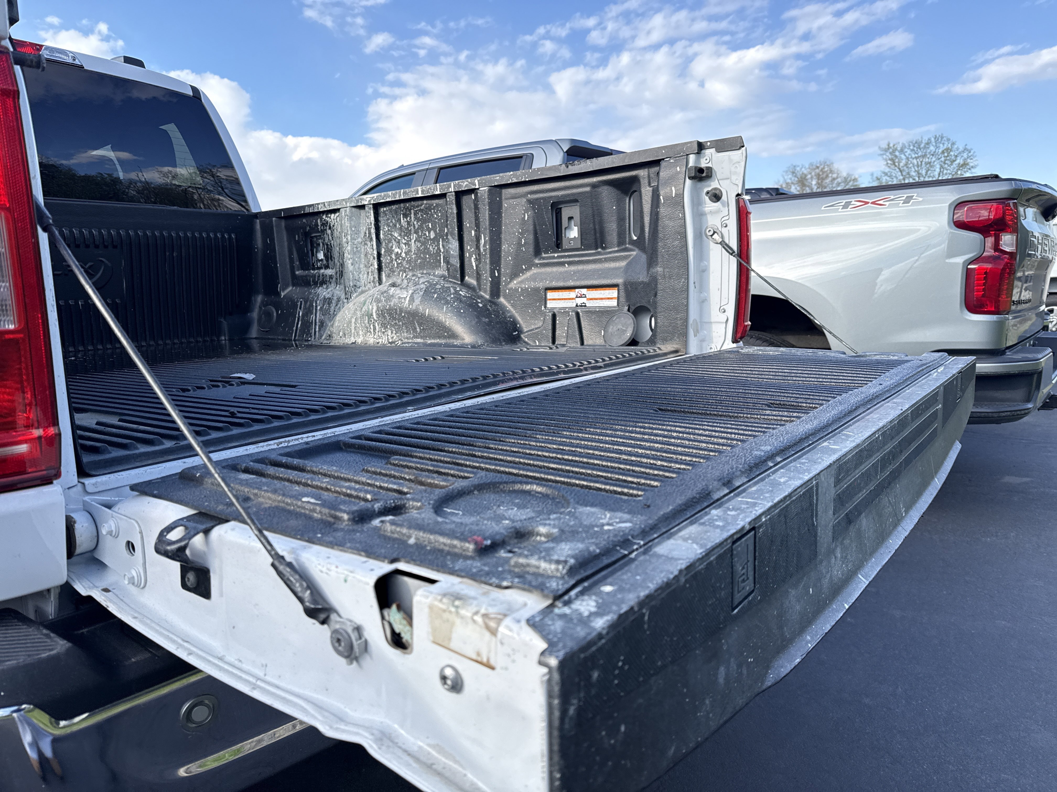 Used 2022 Ford F150 XLT w/ Equipment Group 301A Mid AWD/4WD image 8