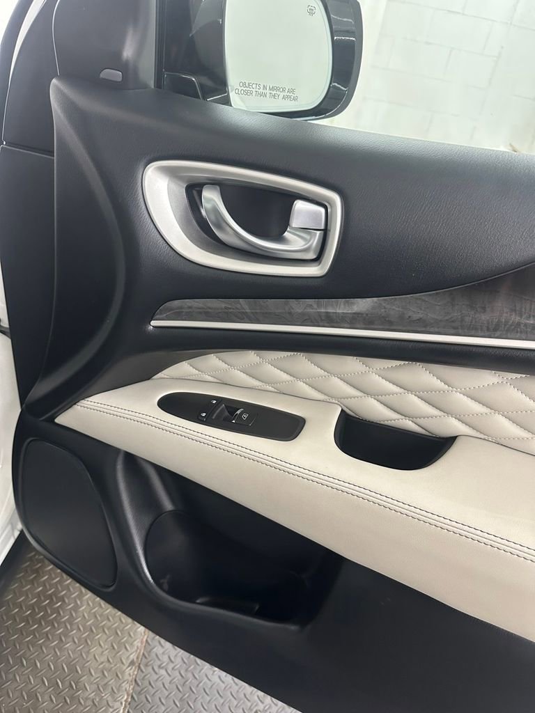 Used 2019 INFINITI QX60 Luxe w/ Limited Package image 42