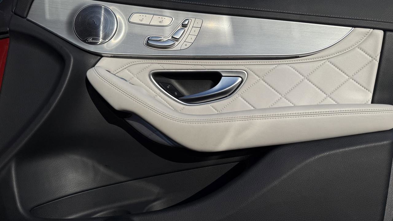 Used 2021 Mercedes-Benz GLC 43 AMG 4MATIC image 28