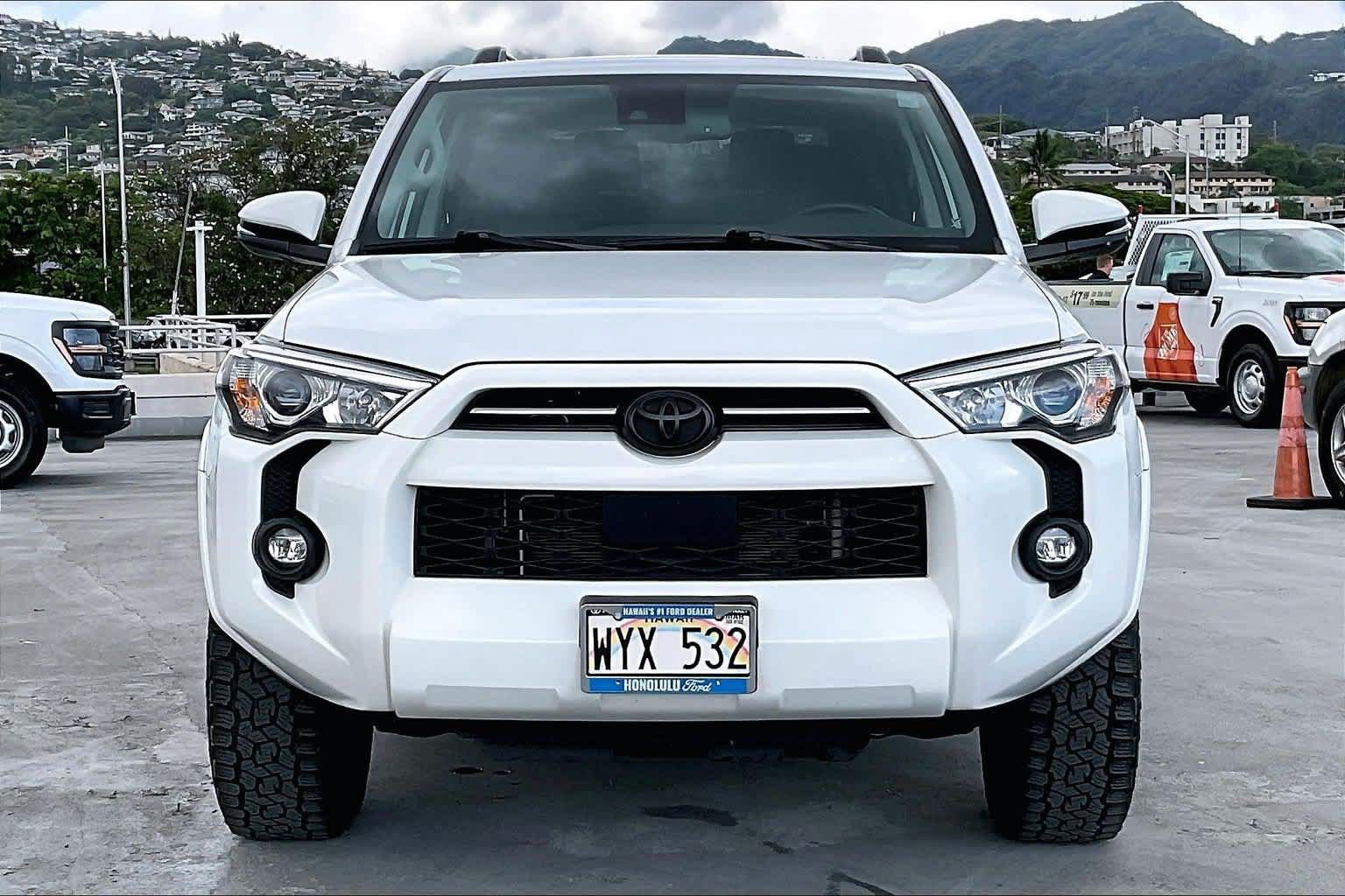 Used 2024 Toyota 4Runner SR5 Premium RWD image 6