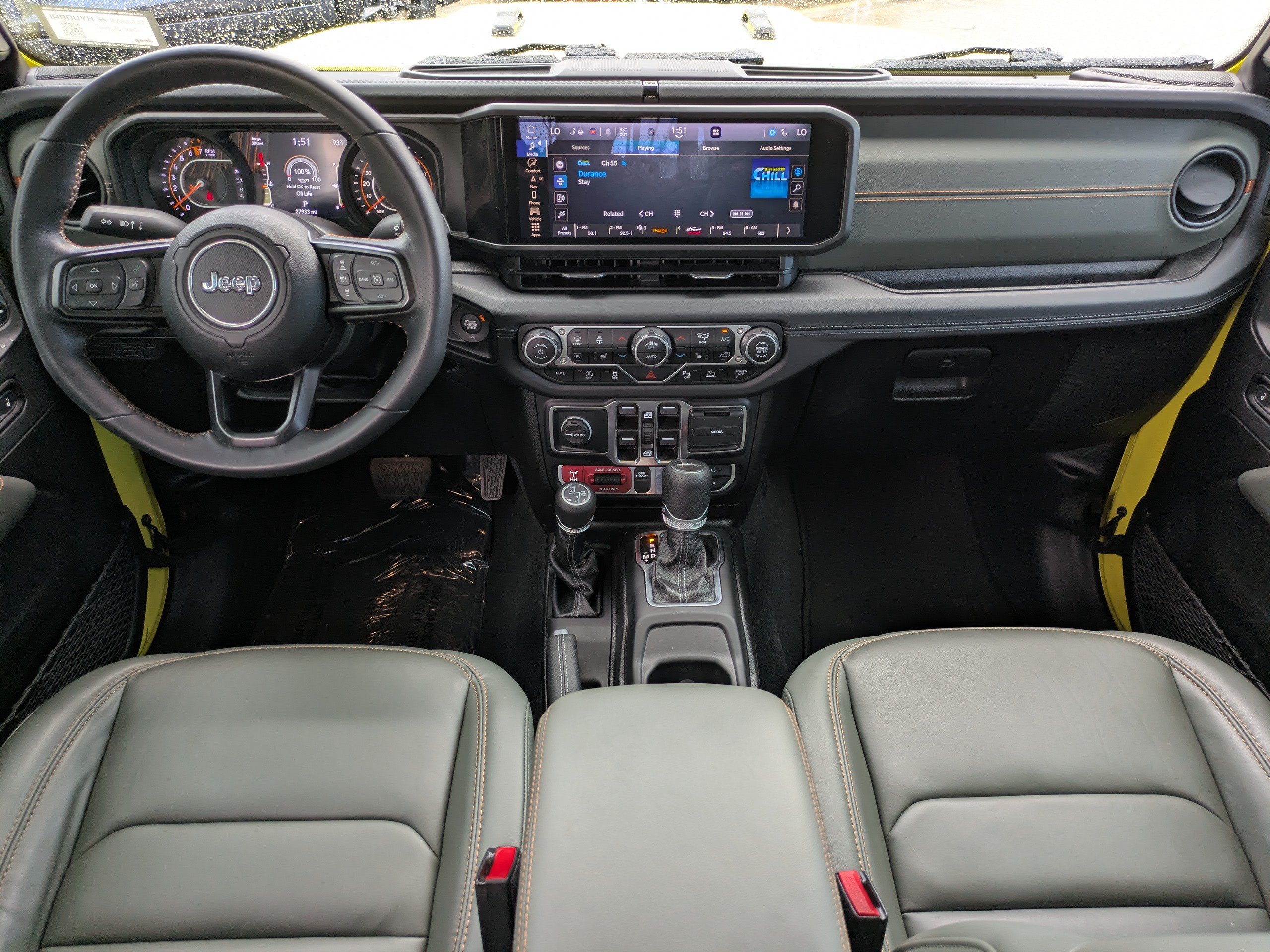 Used 2024 Jeep Gladiator Mojave AWD/4WD image 15