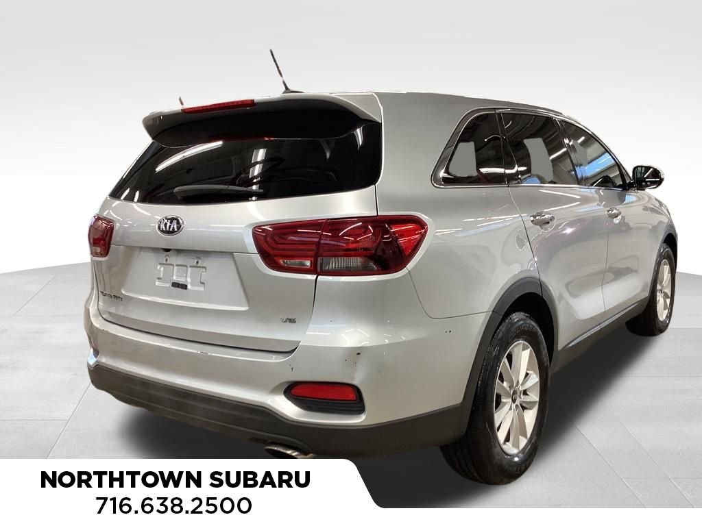Used 2019 Kia Sorento FWD V6 image 21