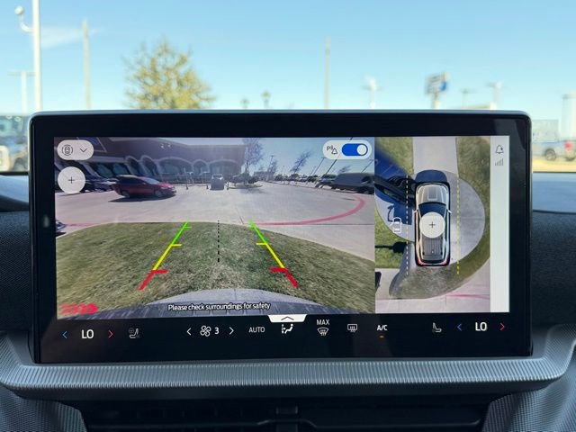 Certified 2026 Ford Explorer ST-Line w/ ST-Line Street Pack image 17