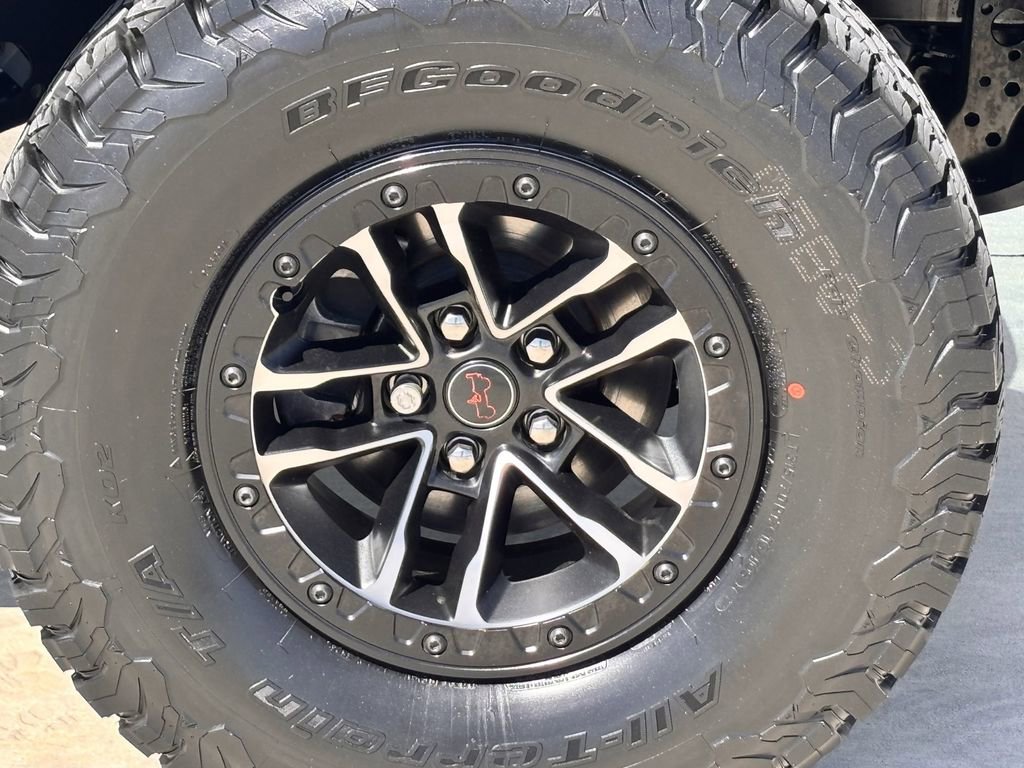 New 2025 Jeep Wrangler Unlimited Rubicon image 5