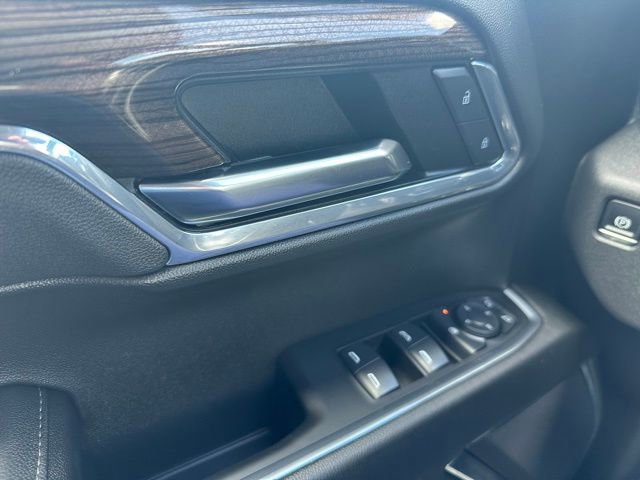 Certified 2025 Chevrolet Silverado 1500 LT image 45