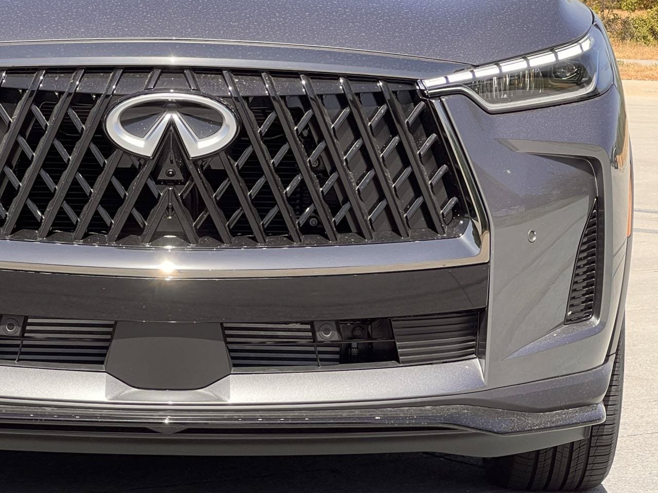 New 2027 INFINITI QX60 Sport w/ Dark Cargo Package AWD/4WD image 8