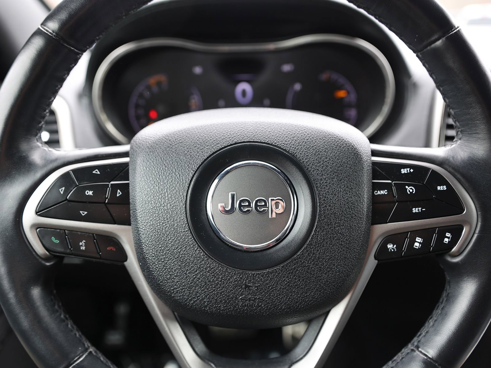 Used 2018 Jeep Grand Cherokee High Altitude image 38