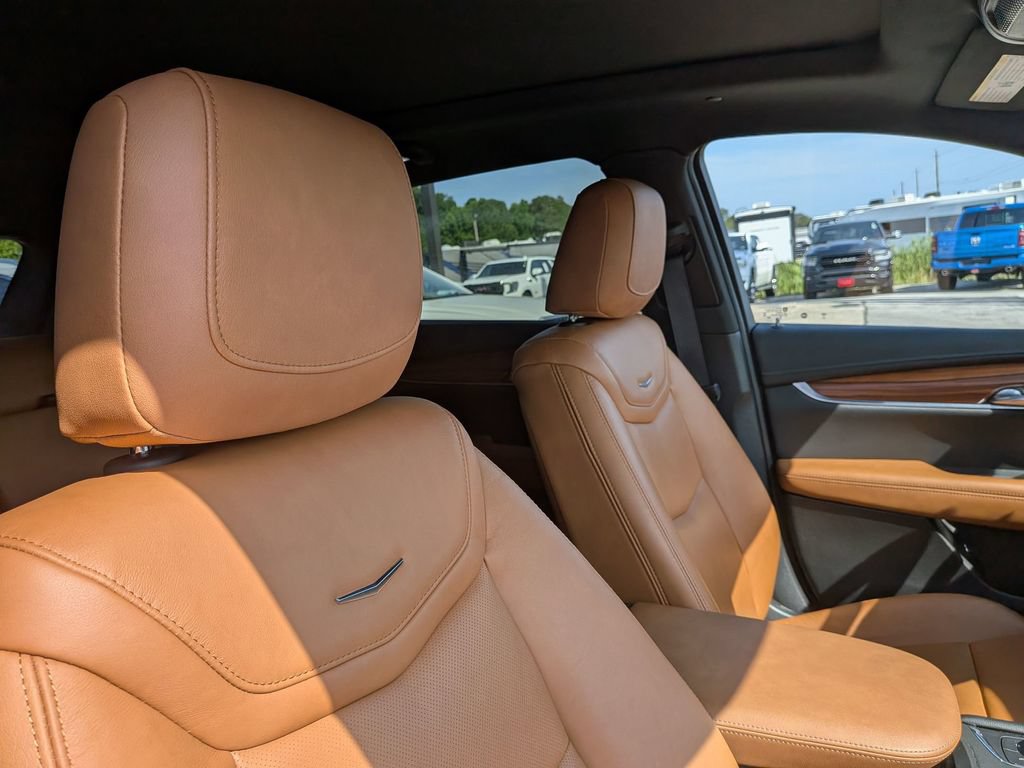 Certified 2024 Cadillac XT5 Premium Luxury FWD image 27