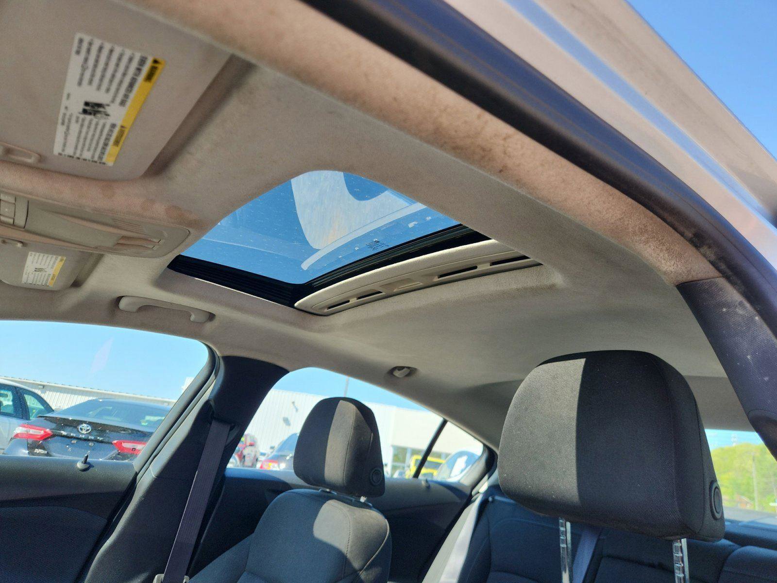 Used 2016 Chevrolet Cruze LT w/ Sun And Sound Package FWD image 11
