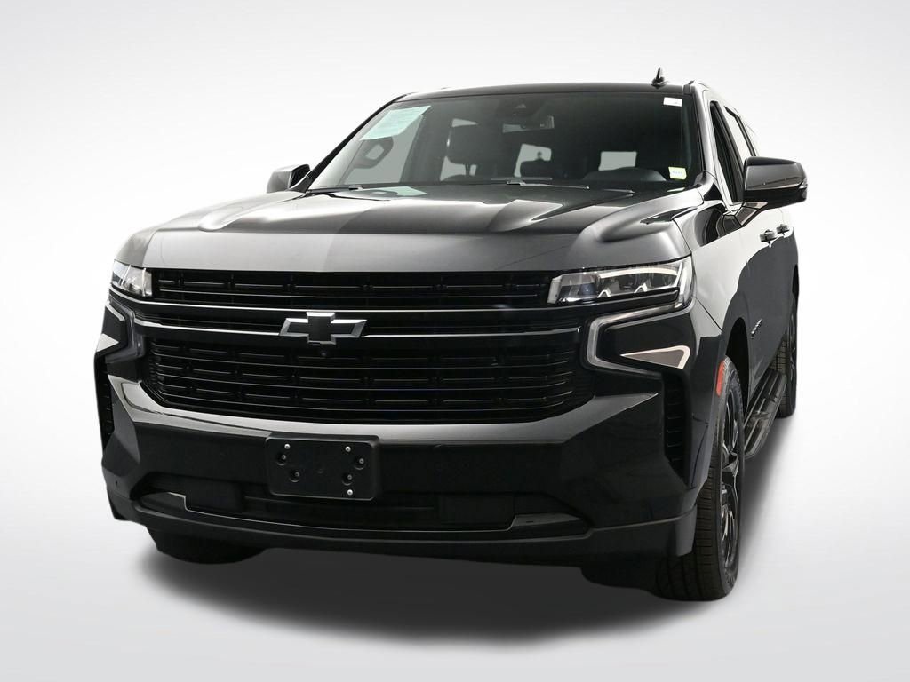 Used 2023 Chevrolet Suburban RST w/ Luxury Package AWD/4WD image 8