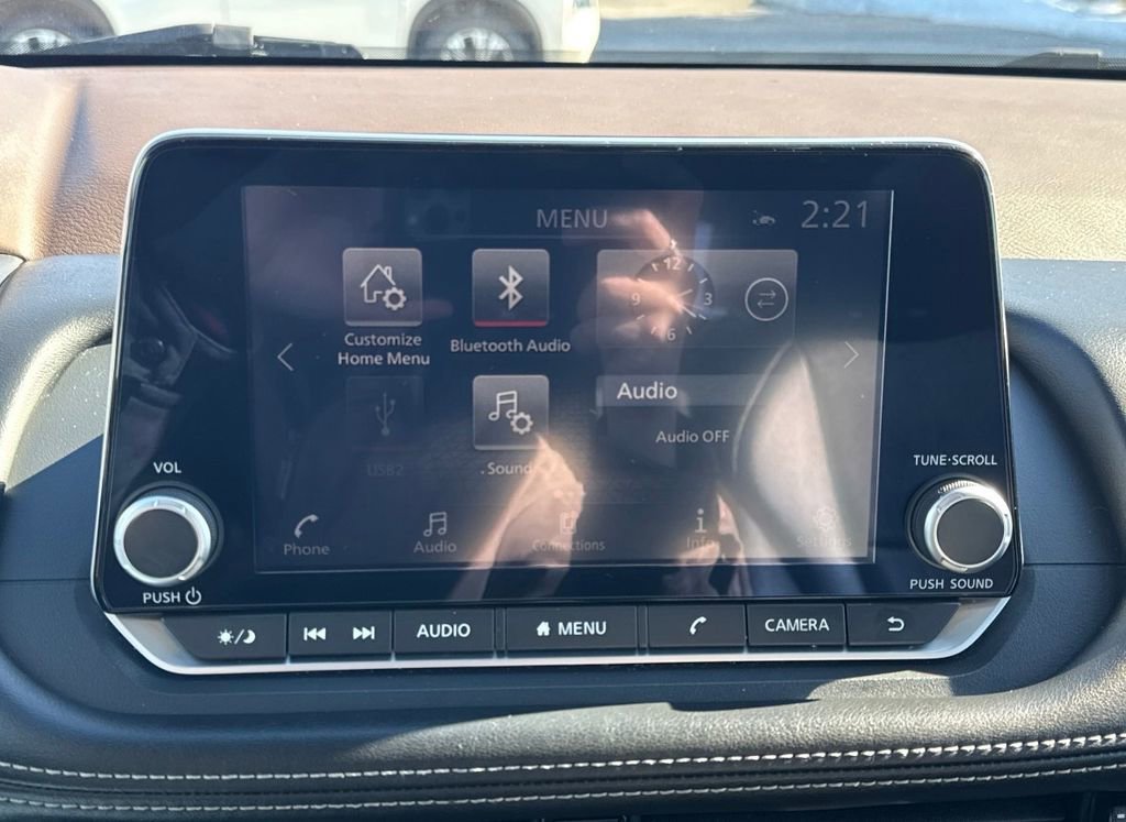 Used 2023 Nissan Rogue SL image 50