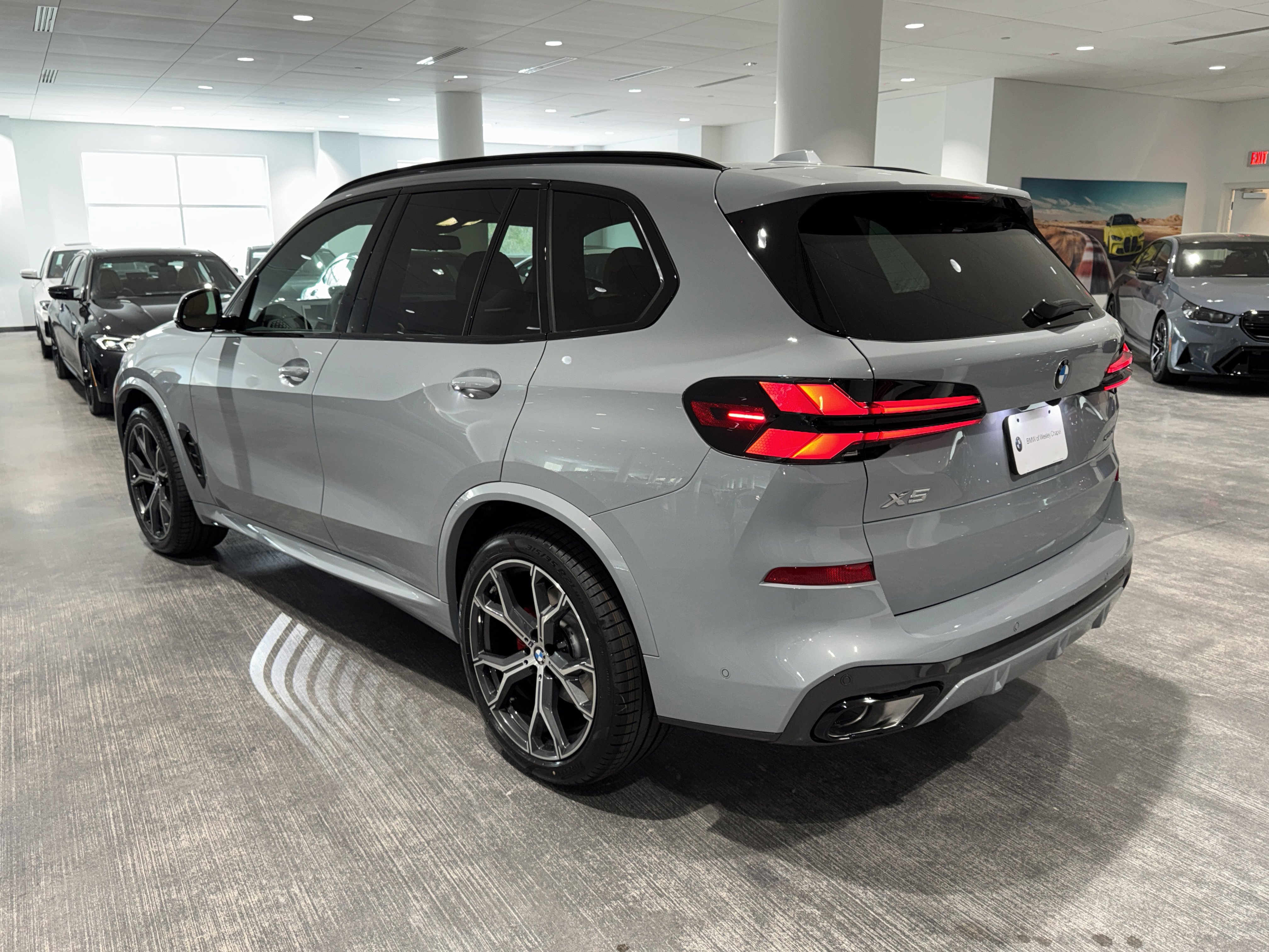 New 2026 BMW X5 sDrive40i w/ M Sport Package image 5