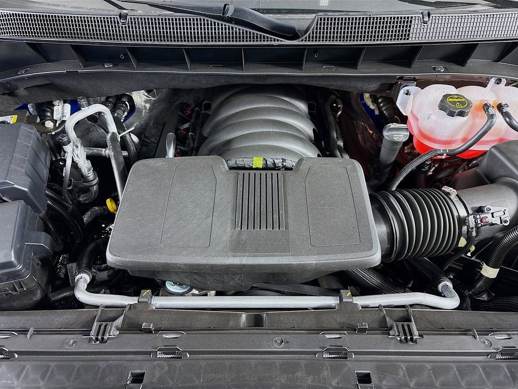 Used 2025 Chevrolet Silverado 1500 LT w/ All Star Edition Plus image 32