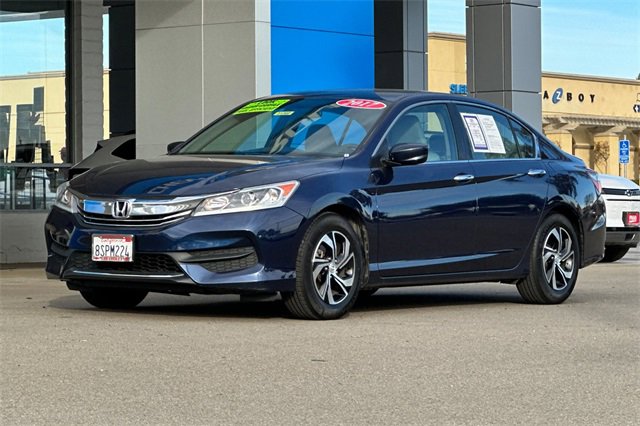 Used 2017 Honda Accord LX image 10