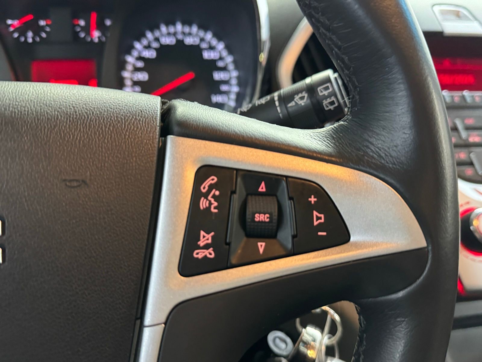 Used 2011 GMC Terrain SLE image 20