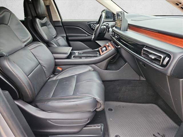 Used 2024 Lincoln Aviator Reserve w/ Equipment Group 201A AWD/4WD image 23