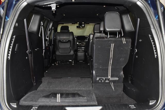 Certified 2025 Chrysler Pacifica Select image 37