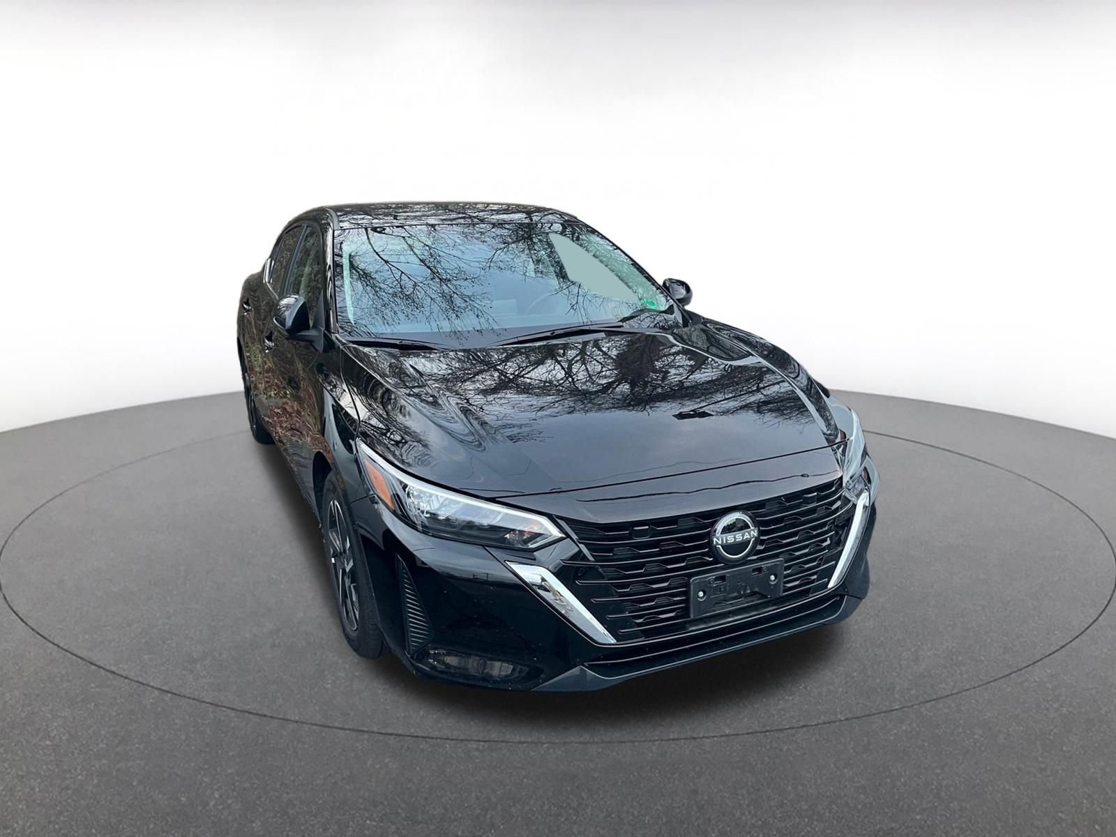 Used 2025 Nissan Altima 2.5 SV image 2