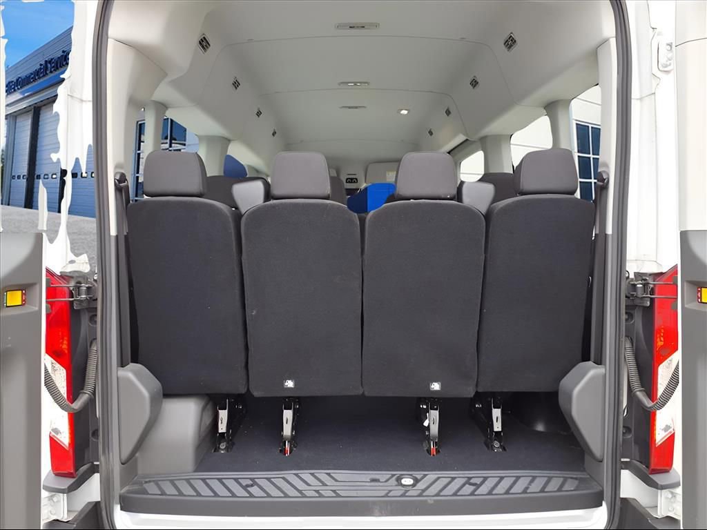 Used 2022 Ford Transit 350 XLT image 22