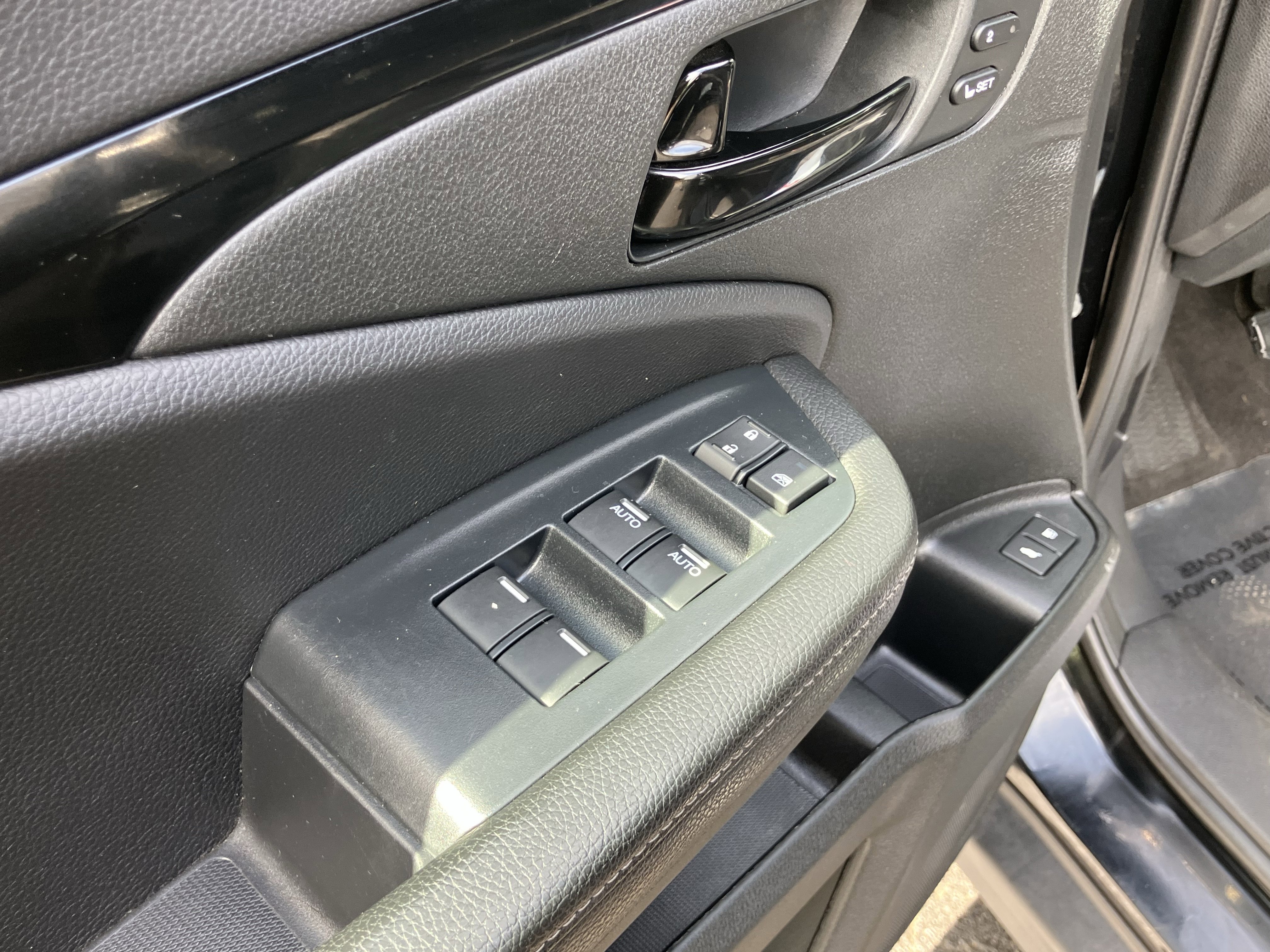 Used 2023 Honda Passport Elite image 15