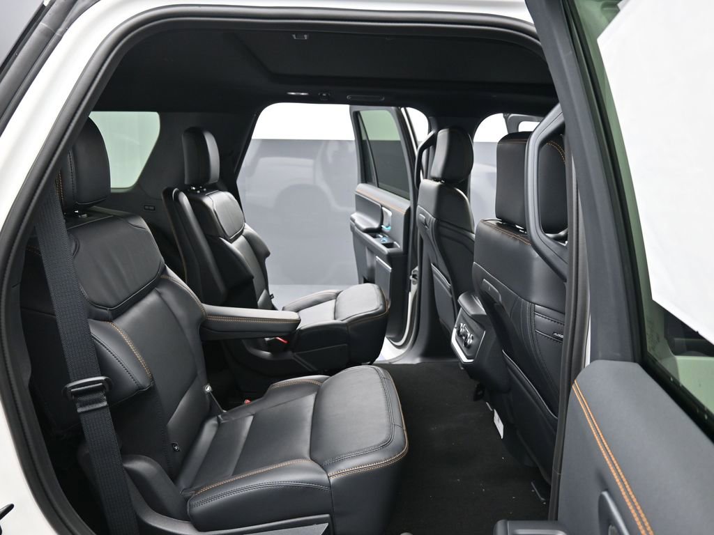 New 2025 Ford Expedition Tremor image 19