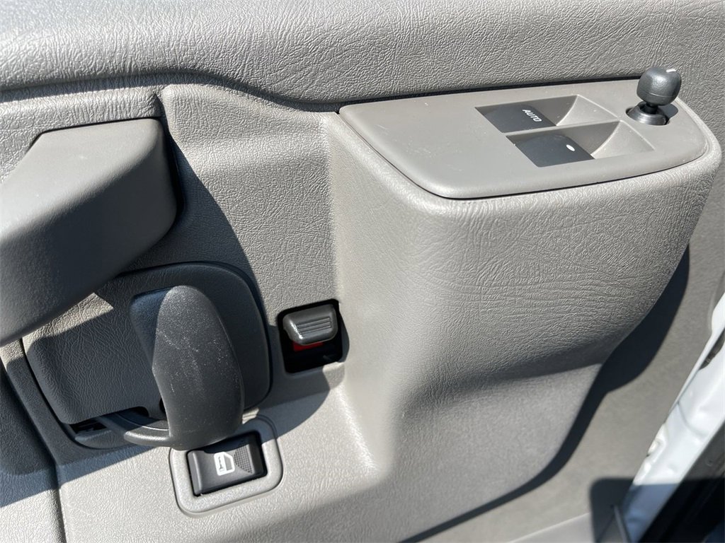 New 2025 Chevrolet Express 3500 Extended w/ Driver Convenience Package image 8