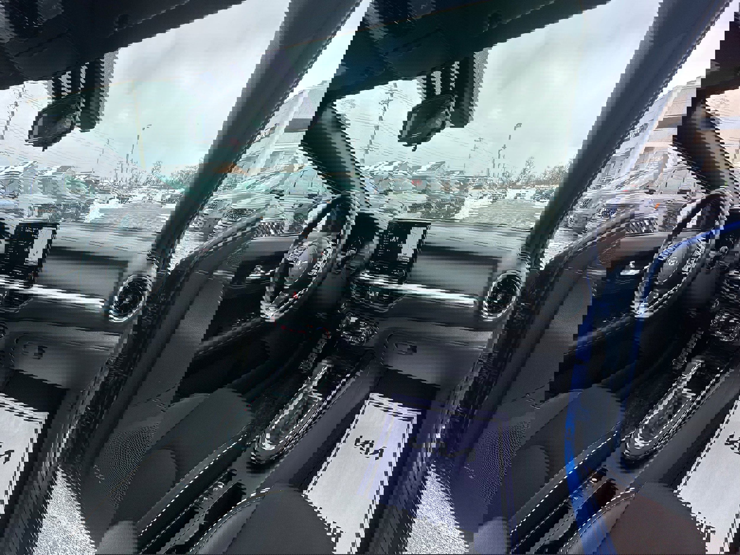 Used 2024 Kia Forte GT-Line w/ GT-Line Premium Package image 21