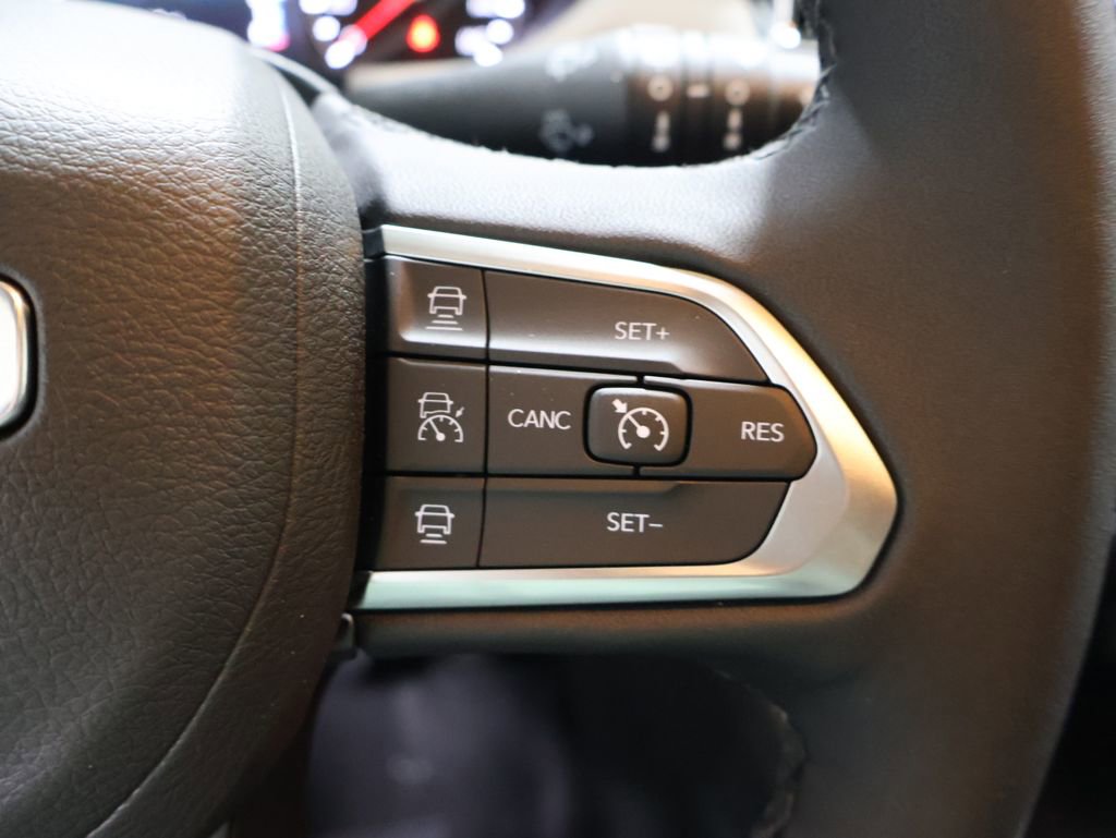 New 2026 Jeep Compass Limited image 25