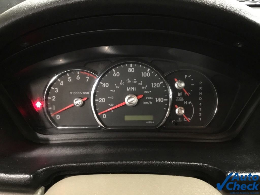 Used 2007 Mitsubishi Endeavor LS image 42