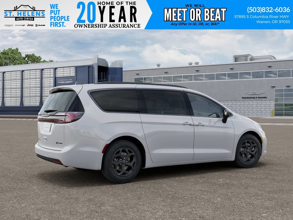 New 2026 Chrysler Pacifica Select FWD image 5