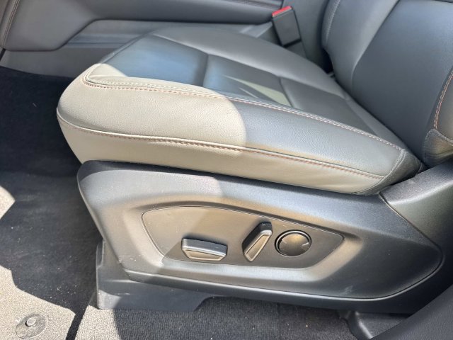 New 2026 Ford Explorer Active RWD image 19